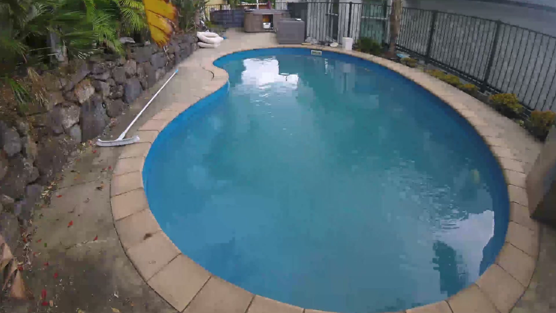 Pool 16 | Green-to-blue transition | Date unknown | PH-005336